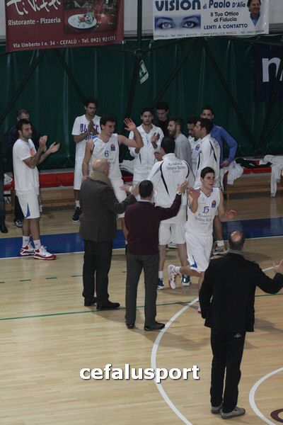 120304 sport 310_tn.jpg